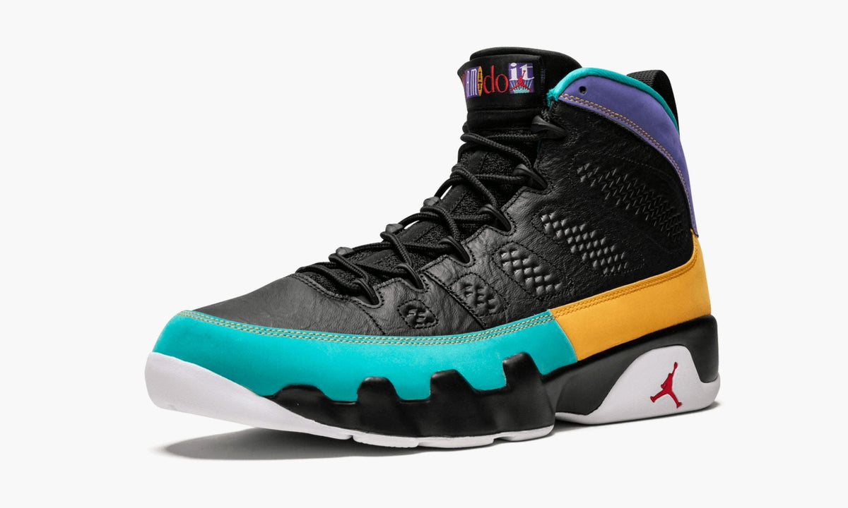Air Jordan 9 Retro "Dream It, Do It" - Angle View 5
