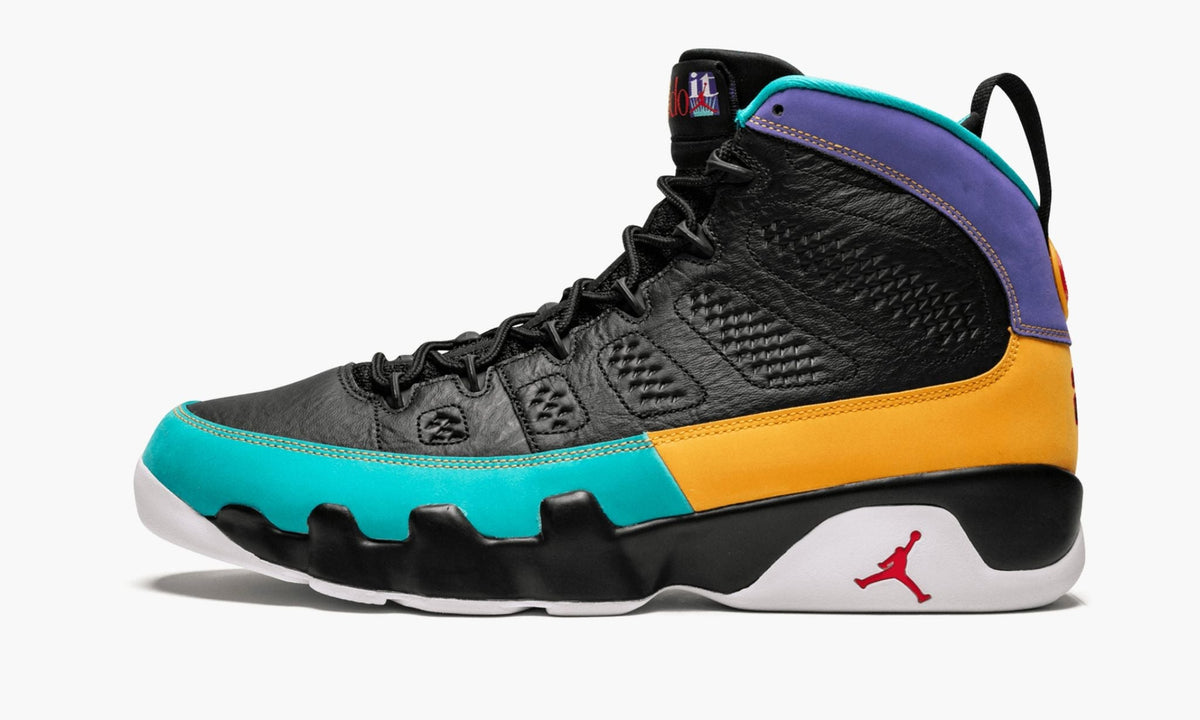 Air Jordan 9 Retro "Dream It, Do It" - Angle View 2