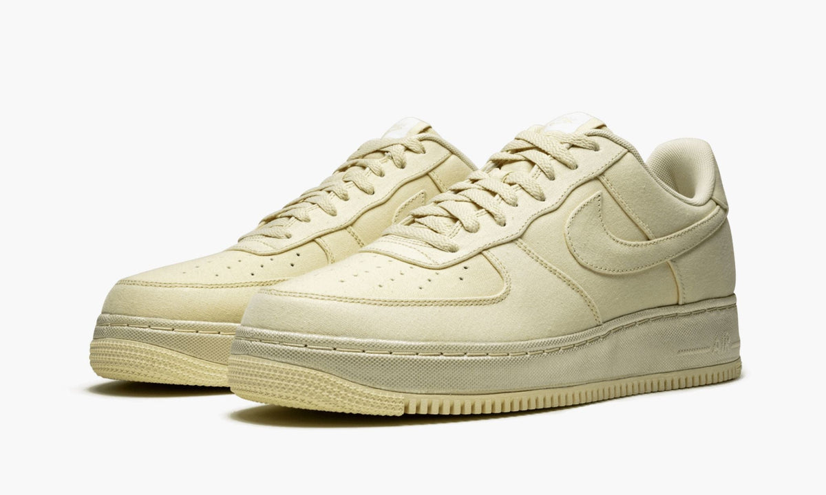 Air Force 1 '07 "NYC Edition: Procell" - Angle View 3