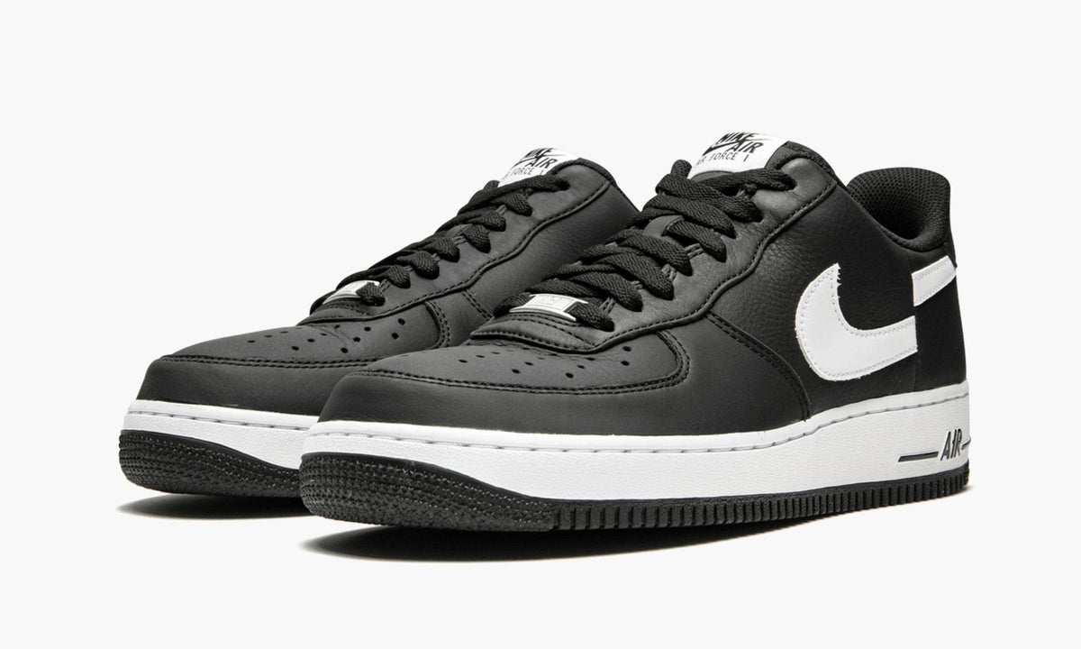 Air Force 1 Low "Supreme x Comme Des Garcons" - Angle View 3