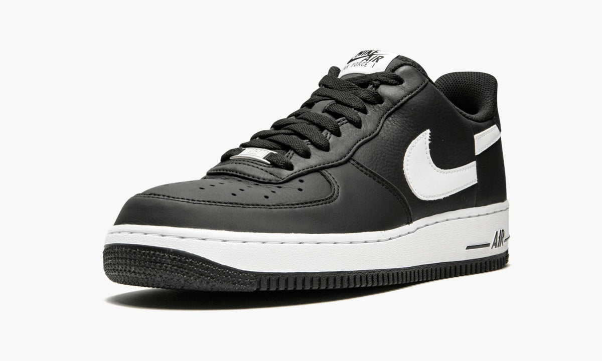 Air Force 1 Low "Supreme x Comme Des Garcons" - Angle View 5