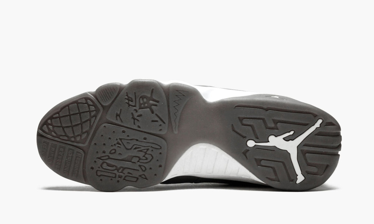 Air Jordan 9 Retro "Cool Grey" - Angle View 6