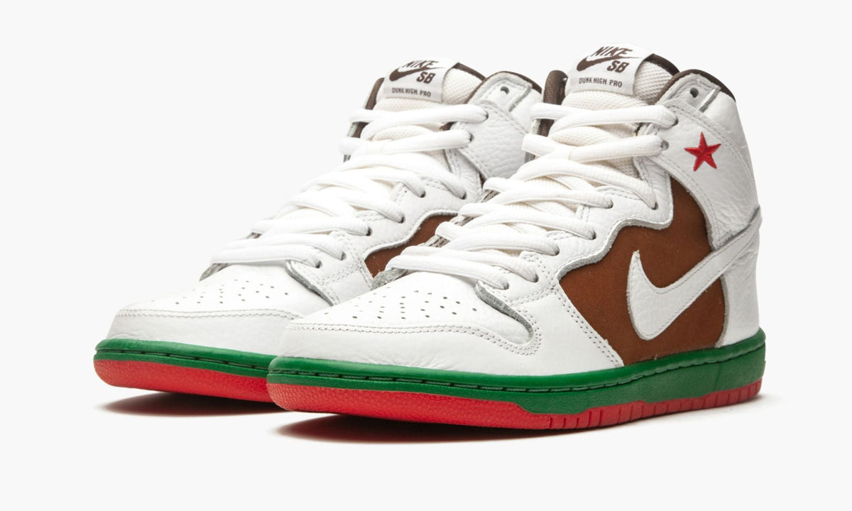 SB Dunk High Premium "Cali" - View 3
