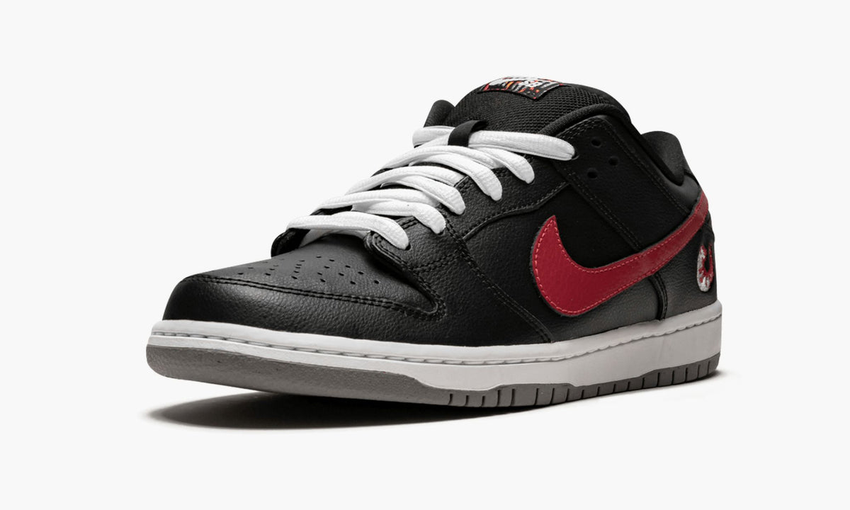Dunk Low Premium SB "Shrimp" - View 5