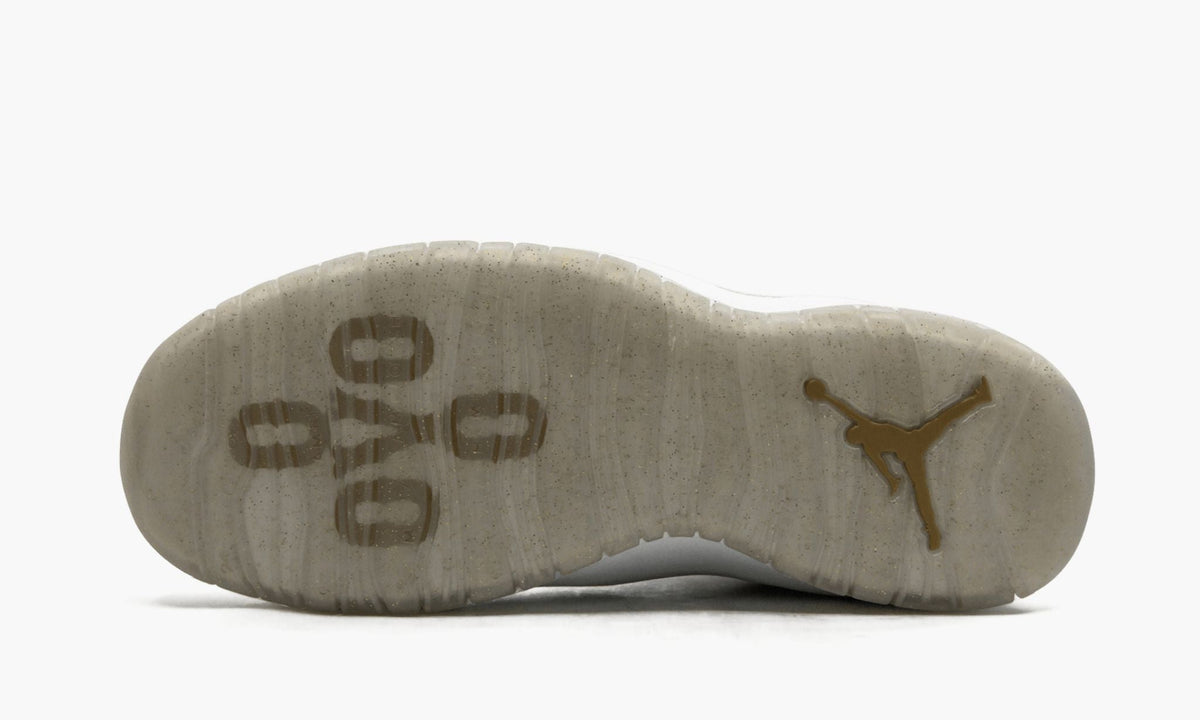 Air Jordan 10 Retro OVO "OVO" - Angle View 6