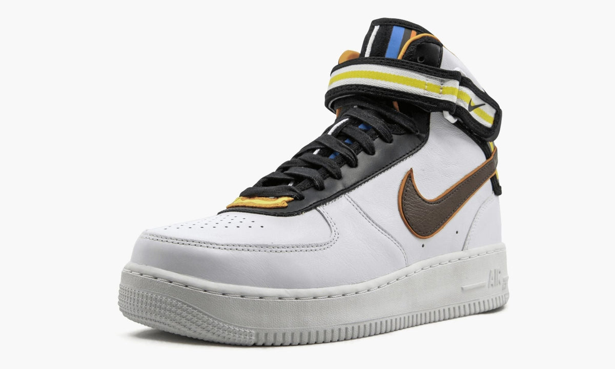 Air Force 1 Mid SP / Tisci "White" - Angle View 5
