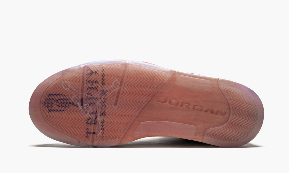 Air Jordan 5 Retro "Trophy Room" - Angle View 6
