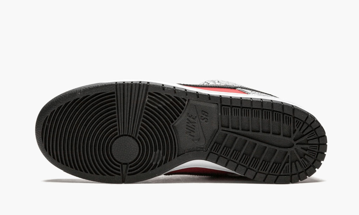 SB Dunk Low Premium "Supreme - Red Cement" - View 6