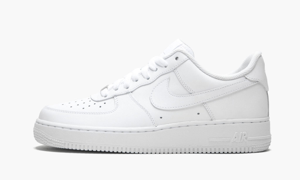 Air Force 1 Low 07 "White on White" - Angle View 2