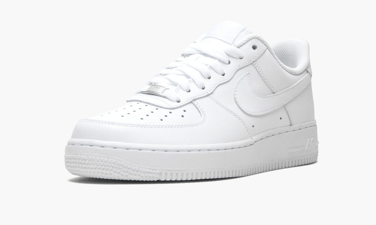 Air Force 1 Low 07 "White on White" - Angle View 5
