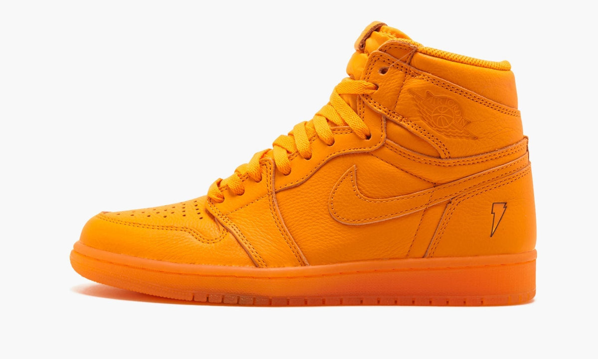 Air Jordan 1 Retro Hi OG G8RD "Gatorade - Orange" - Angle View 2