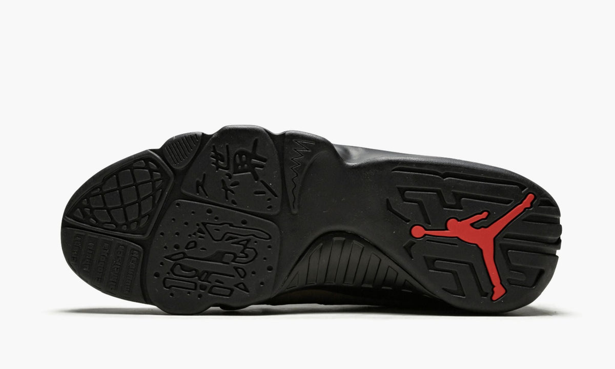 Air Jordan 9 Retro "Olive" - Angle View 6