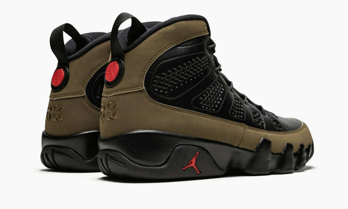 Air Jordan 9 Retro "Olive" - Angle View 4