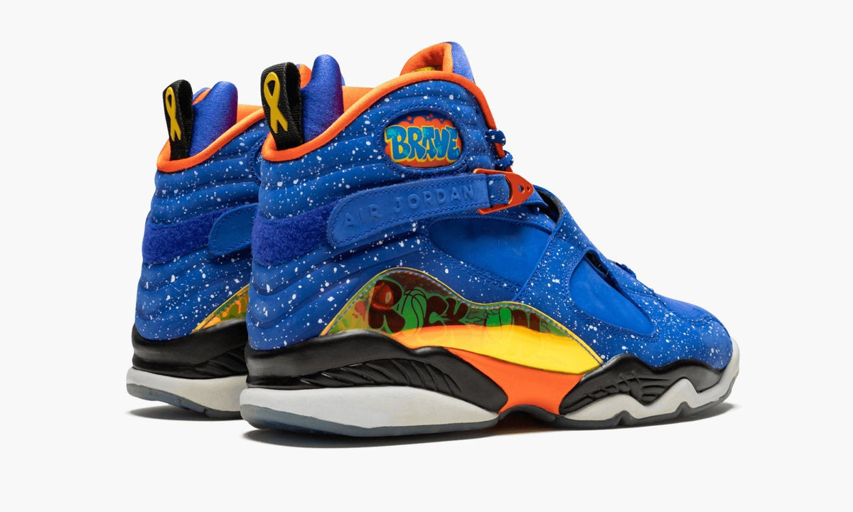 Air Jordan 8 Retro DB "Doernbecher" - Angle View 4
