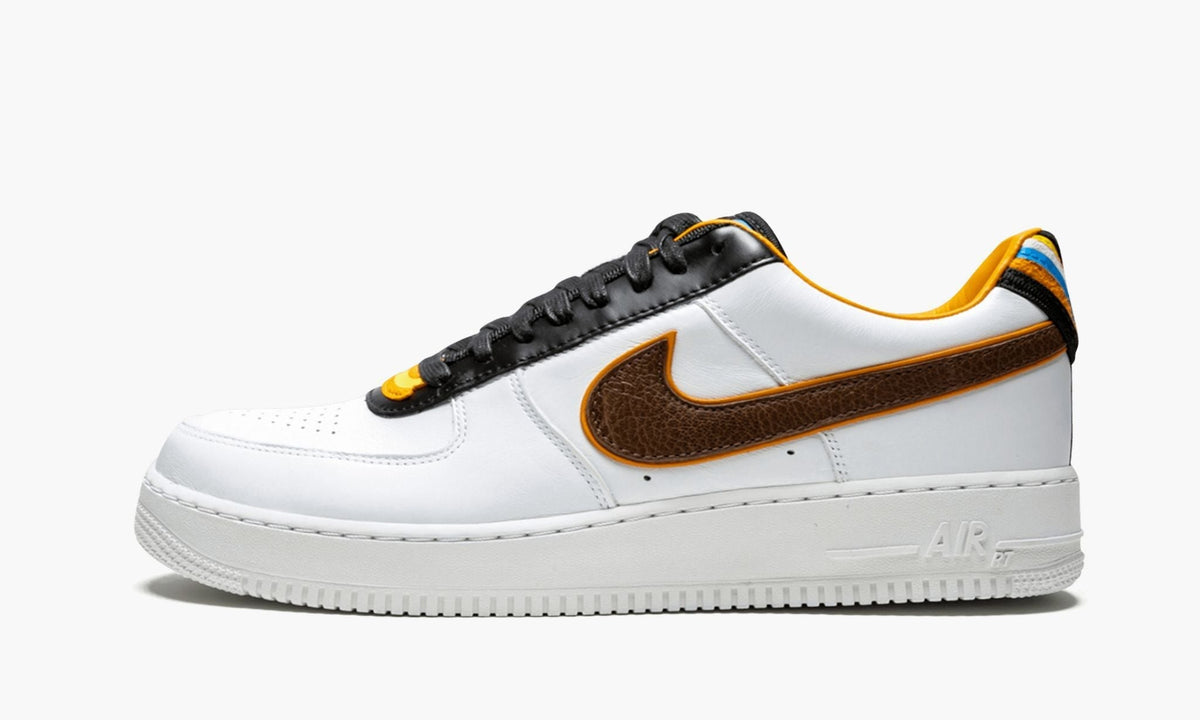 Air Force 1 Low SP "Riccardo Tisci - White" - Angle View 2