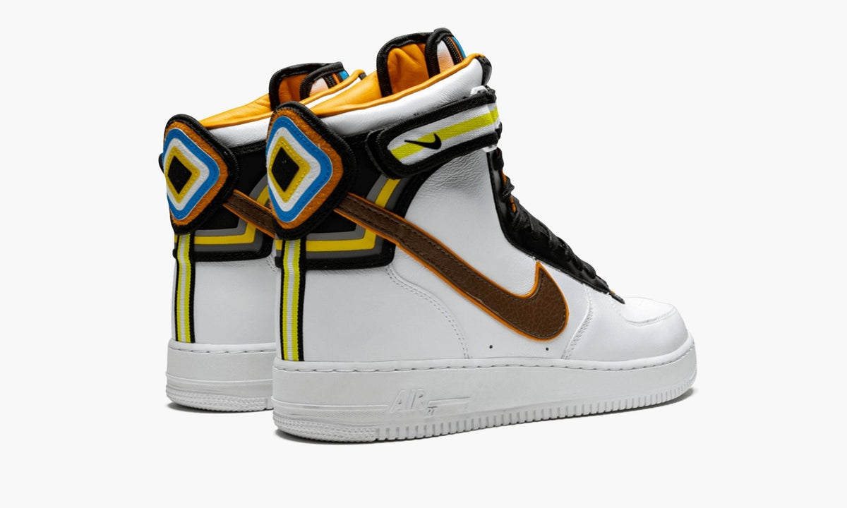 Air Force 1 Hi SP Tisci "White" - Angle View 4