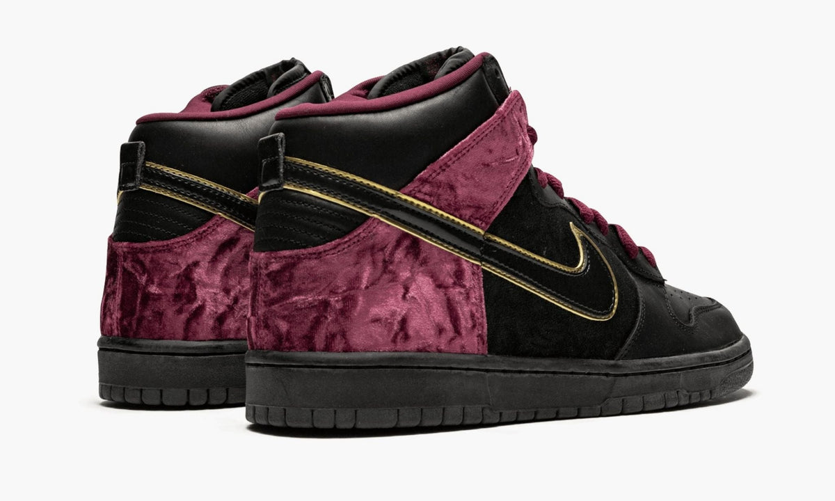 Dunk High Premium SB "Bloody Sunday" - View 8