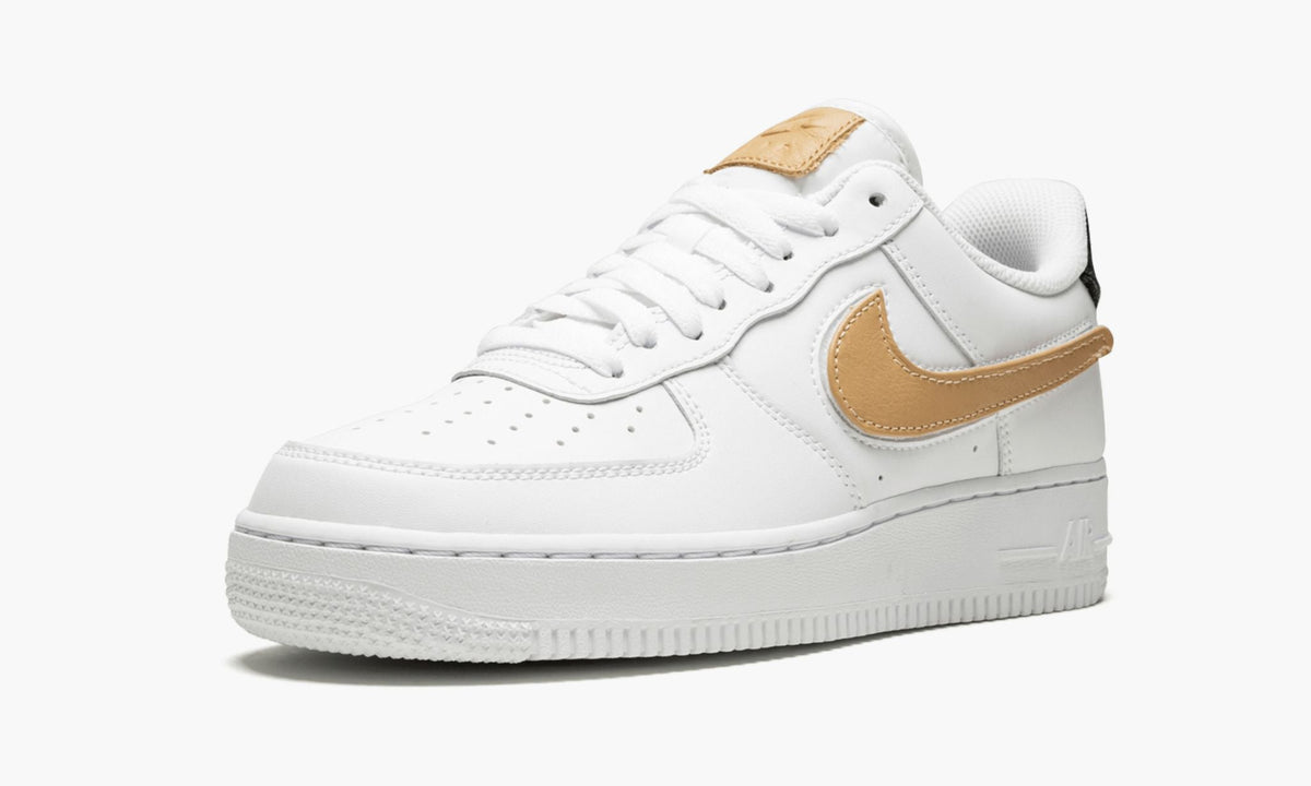 Air Force 1 ' 07 LV8 3 "Removable Swoosh" - Angle View 5