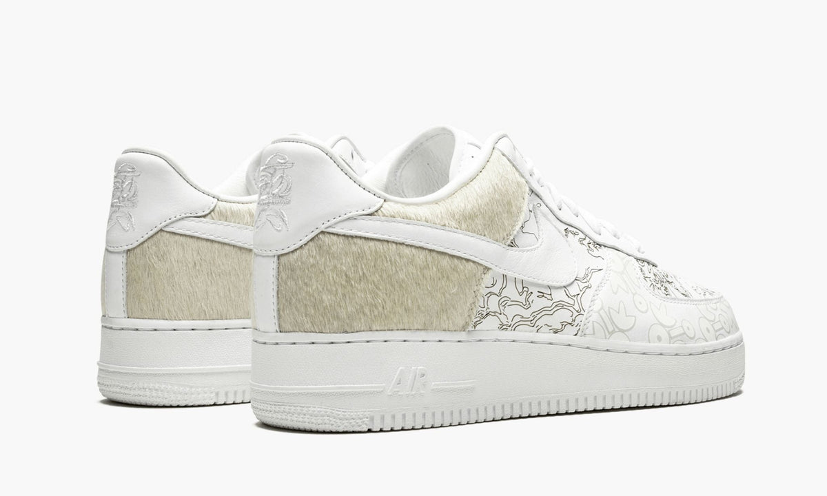 Air Force 1 PRM YOTD '18 "Year of the Dog" - Angle View 4