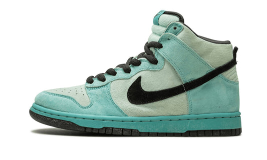 Dunk High Pro SB "Sea Crystal" - View 1