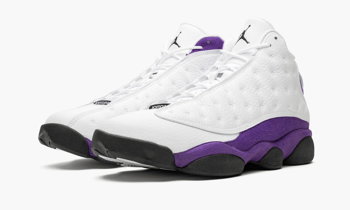 Air Jordan 13 "Lakers" - Angle View 3