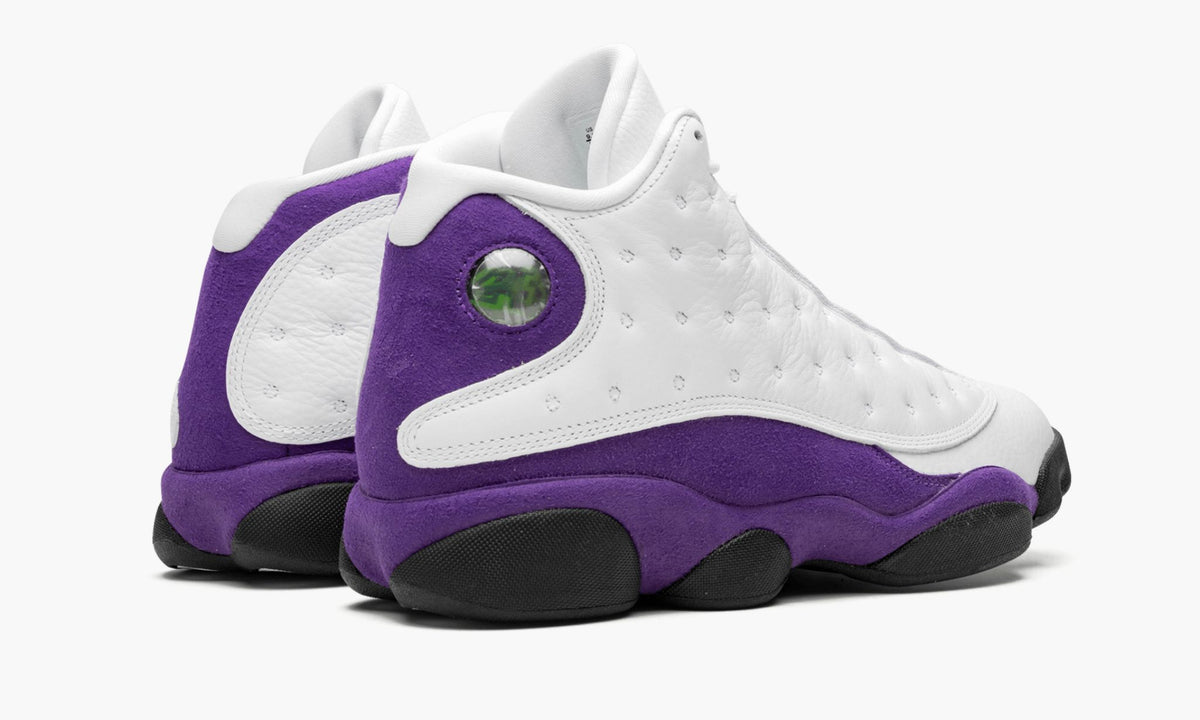 Air Jordan 13 "Lakers" - Angle View 4