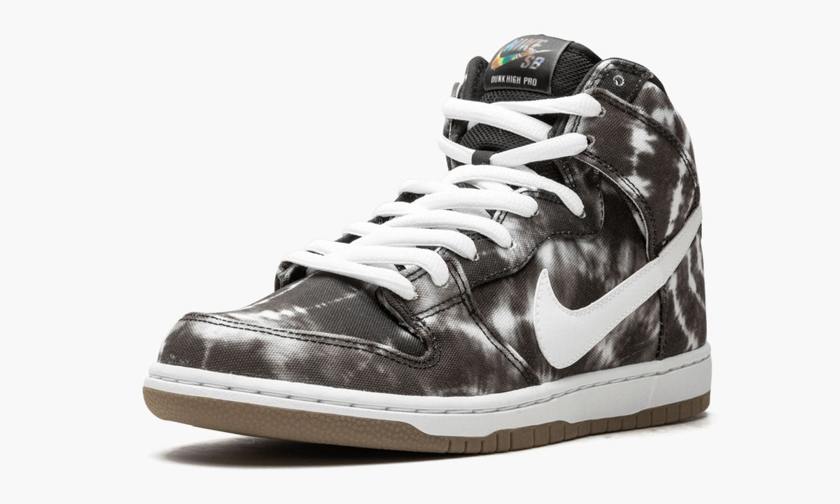 SB Dunk High Premium "Tie Dye" - View 5