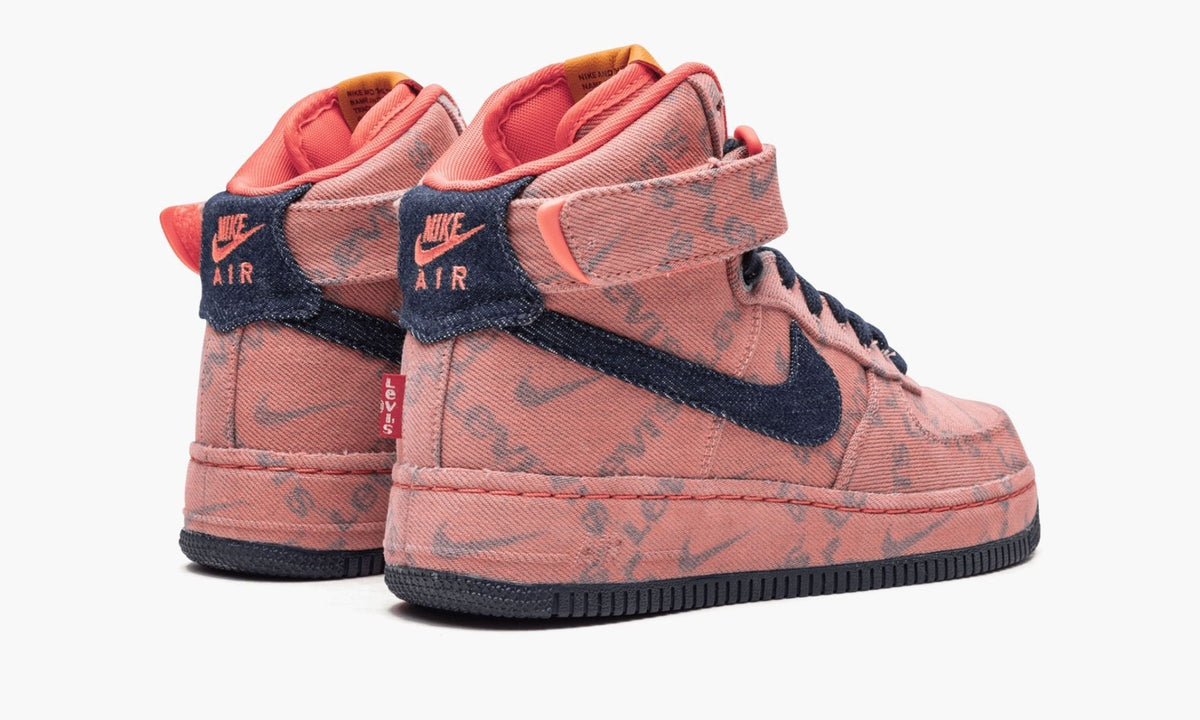 Air Force 1 High "Levi's Denim" - Angle View 4