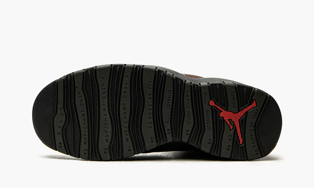 Air Jordan 10 "Woodland Camo" - Angle View 6