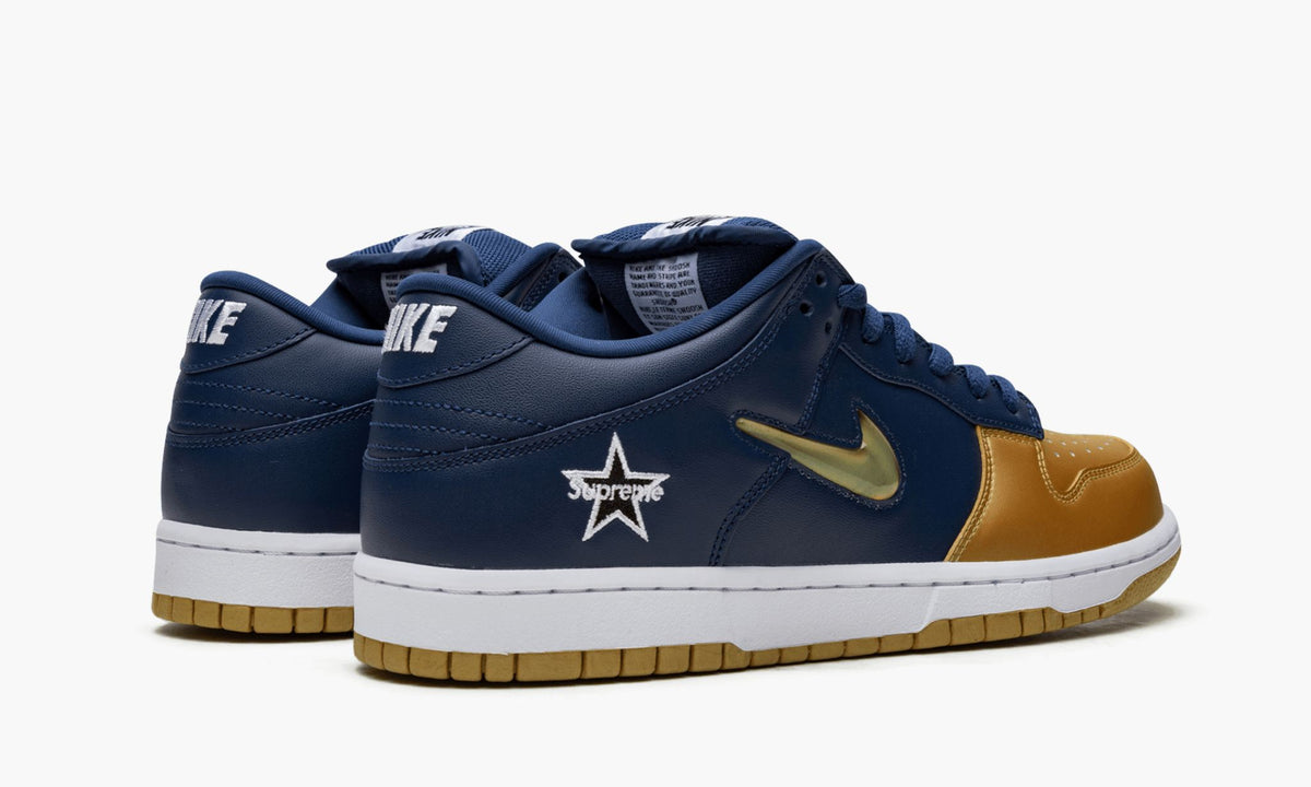 SB Dunk Low "Supreme - Jewel Swoosh Gold/Navy" - View 4