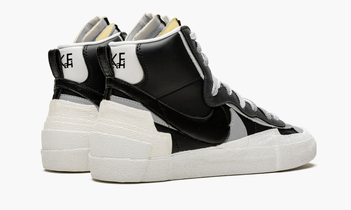 Blazer Mid "Sacai - Black/Grey" - View 4