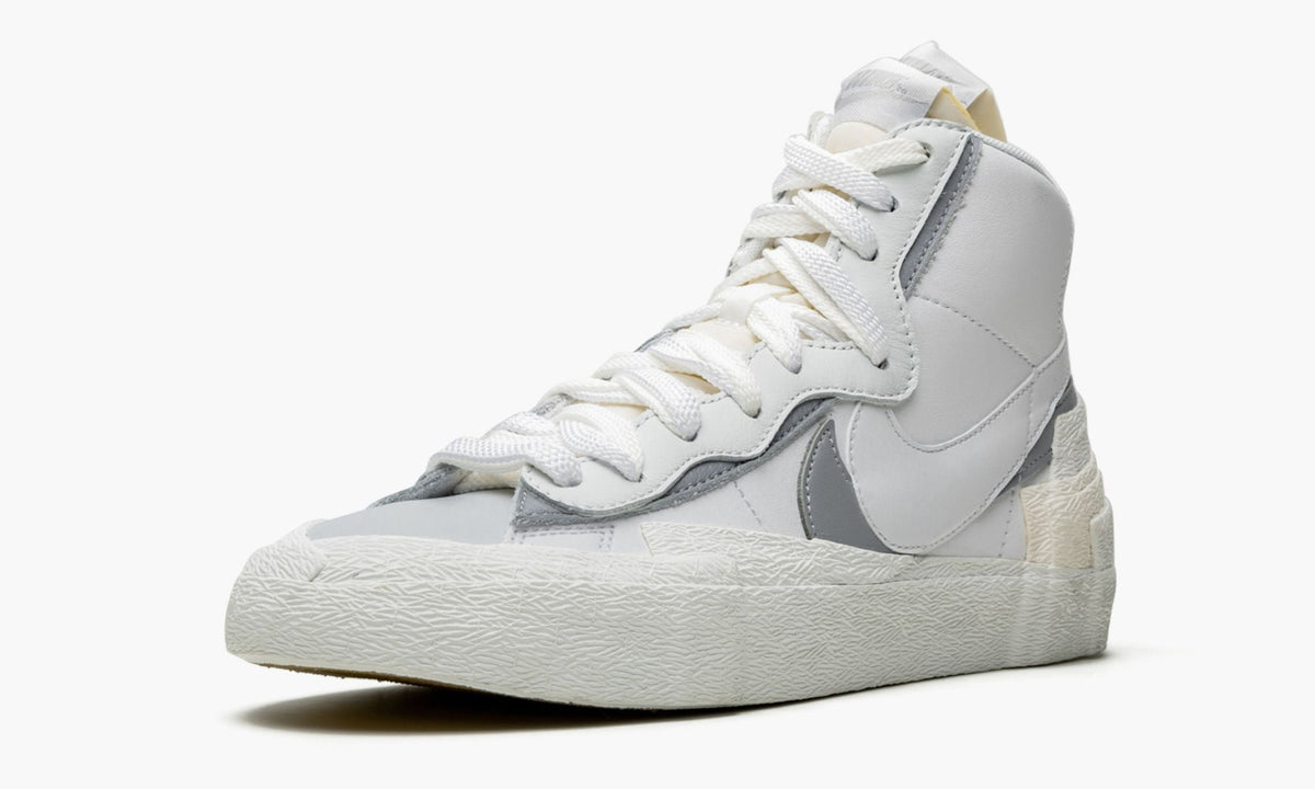 Blazer Mid "Sacai - Triple White" - View 5