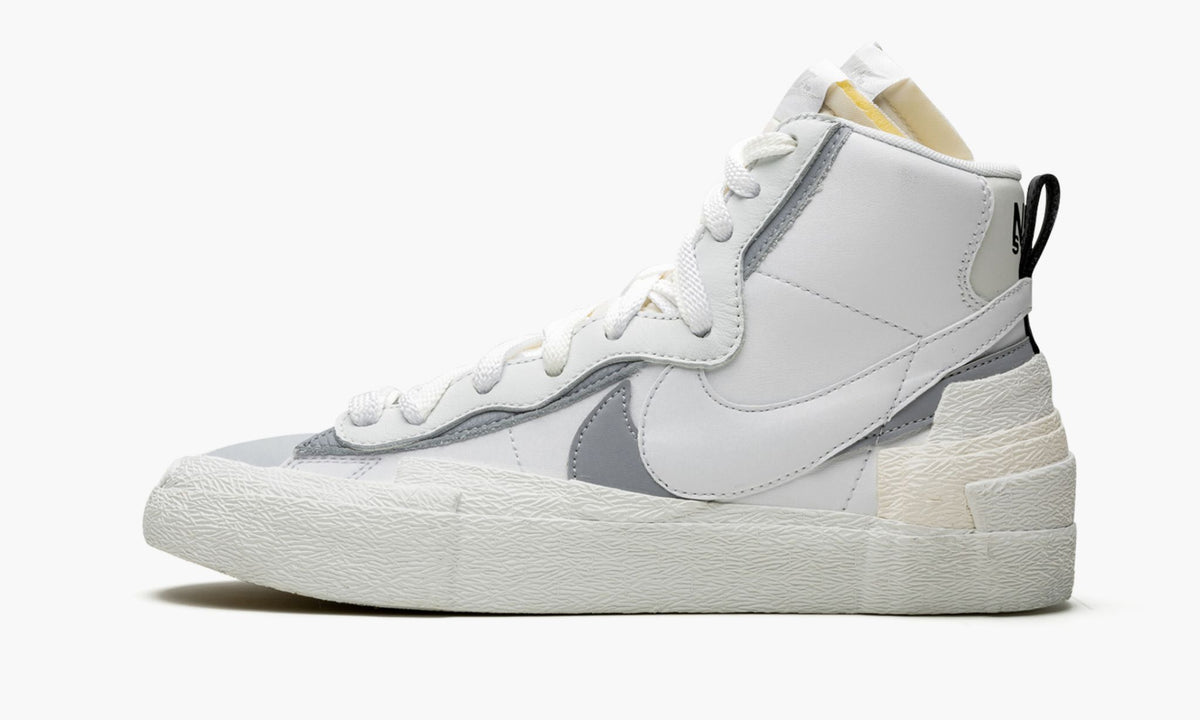 Blazer Mid "Sacai - Triple White" - View 2