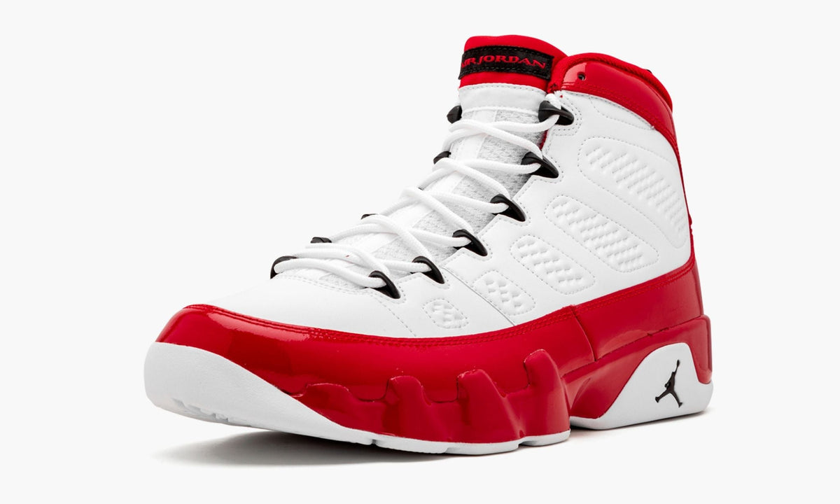 Air Jordan 9 "White/Red/Black" - Angle View 5