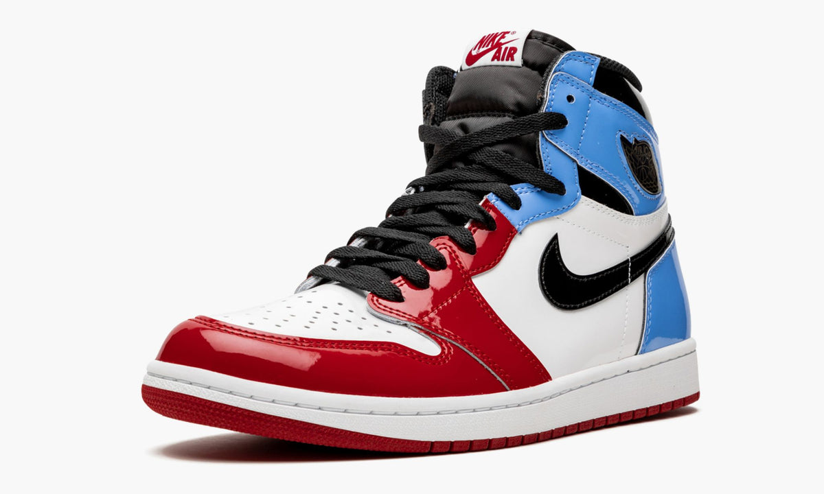 Air Jordan 1 Retro High "Les Twin - Fearless" - Angle View 5
