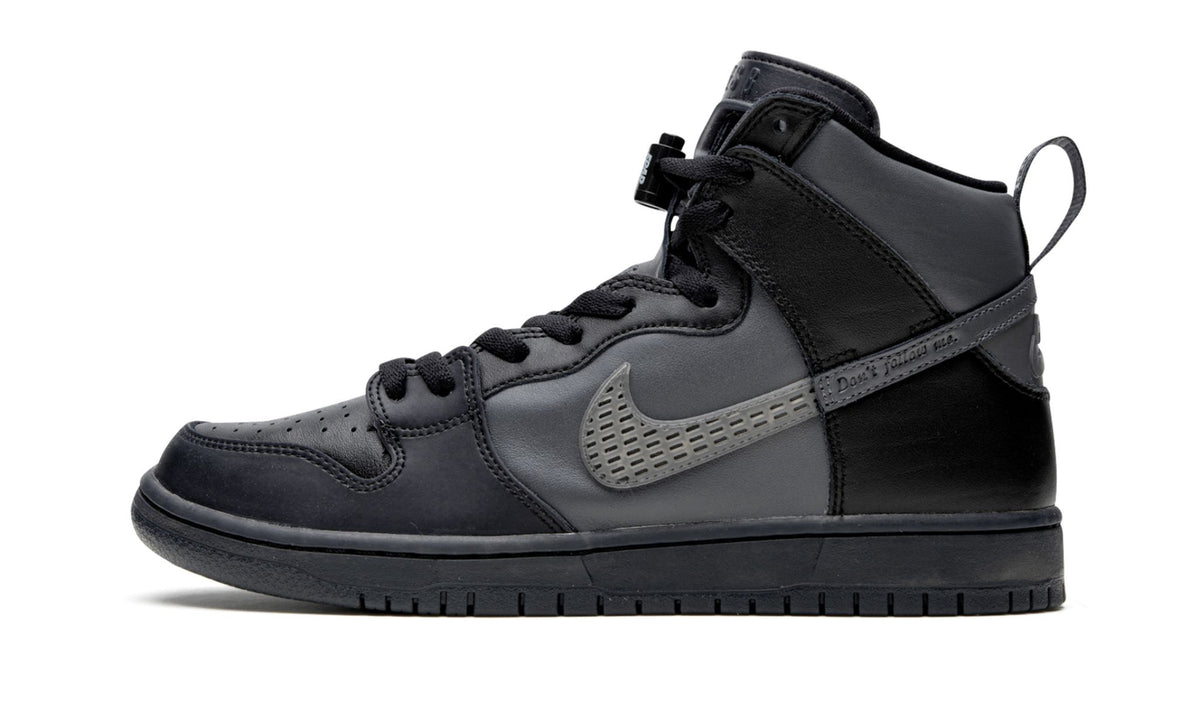 SB Dunk High "FPAR" - View 1