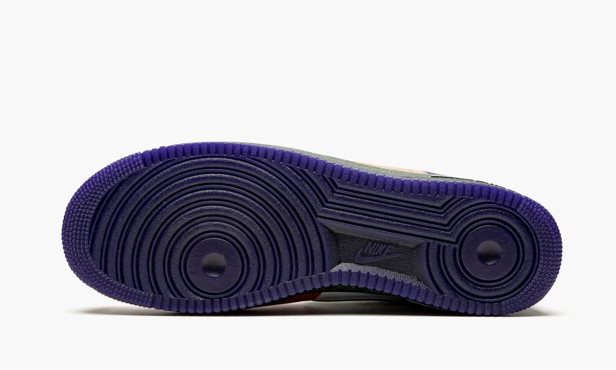 Air Force 1 07 LV8 "What the LA" - Angle View 6