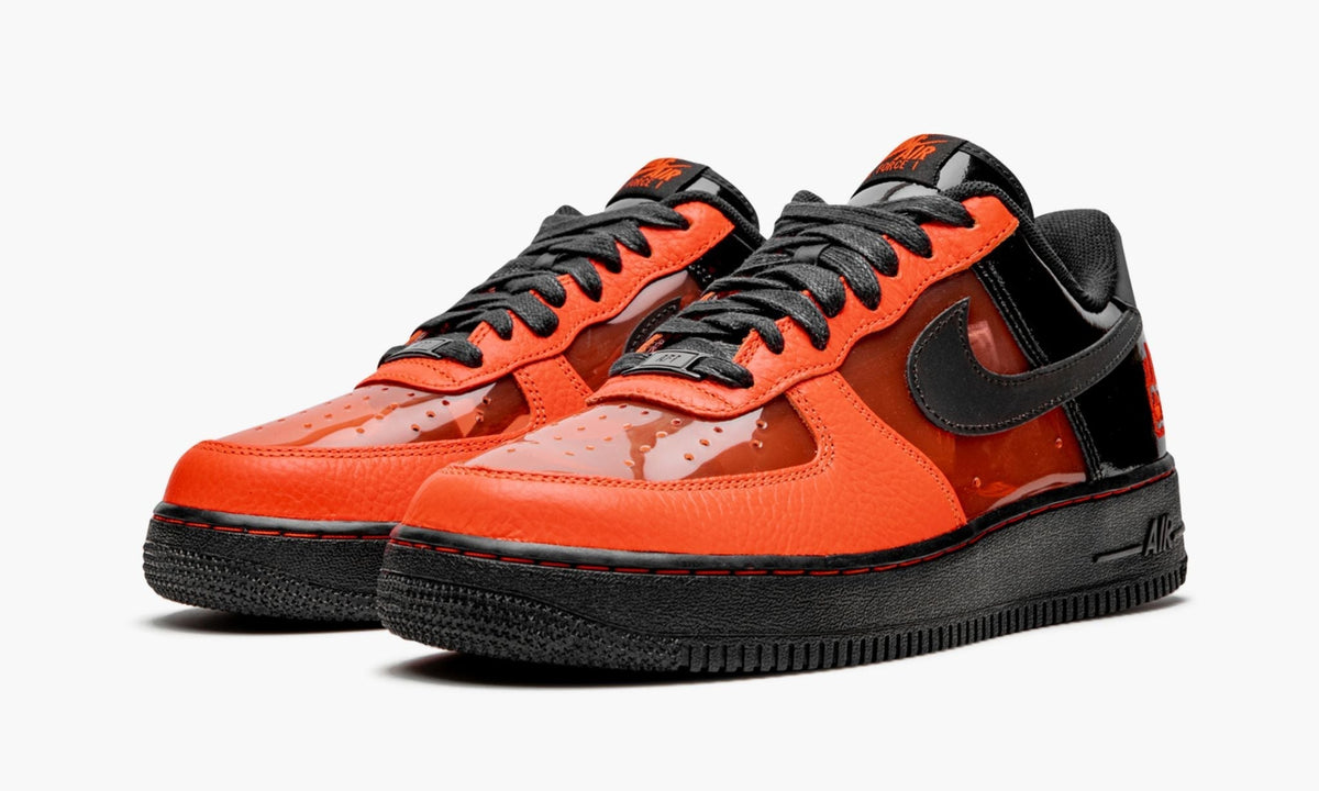 Air Force 1 07 PRM "Shibuya Halloween" - Angle View 3