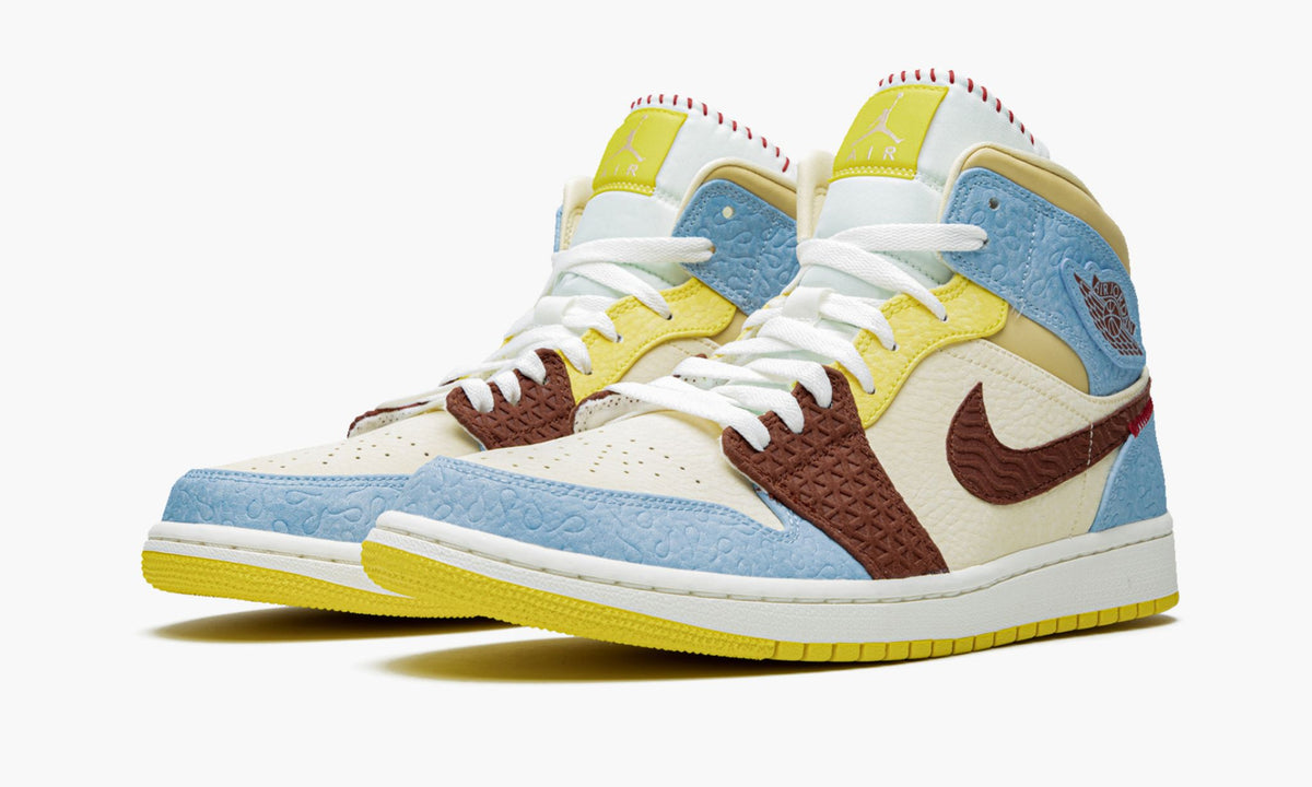 Air Jordan 1 Mid SE "Maison Chateau Rouge Fearless" - Angle View 3