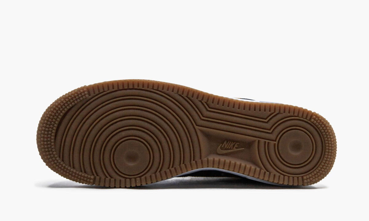 Air Force 1 Low '07 "Michigan" - Angle View 6