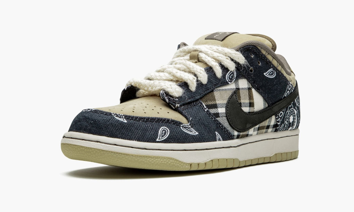 Nike x Travis Scott SB Dunk Low Premium QS ‘Cactus Jack’ - View 6