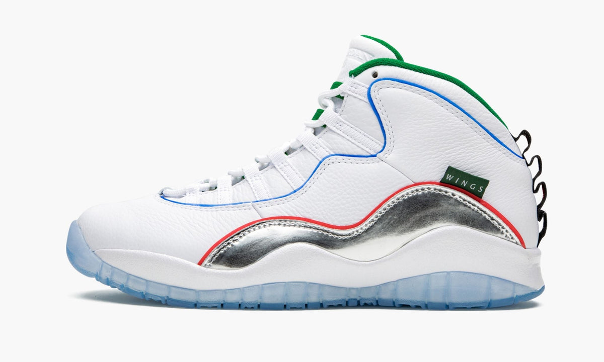 Air Jordan 10 "Wings" - Angle View 3