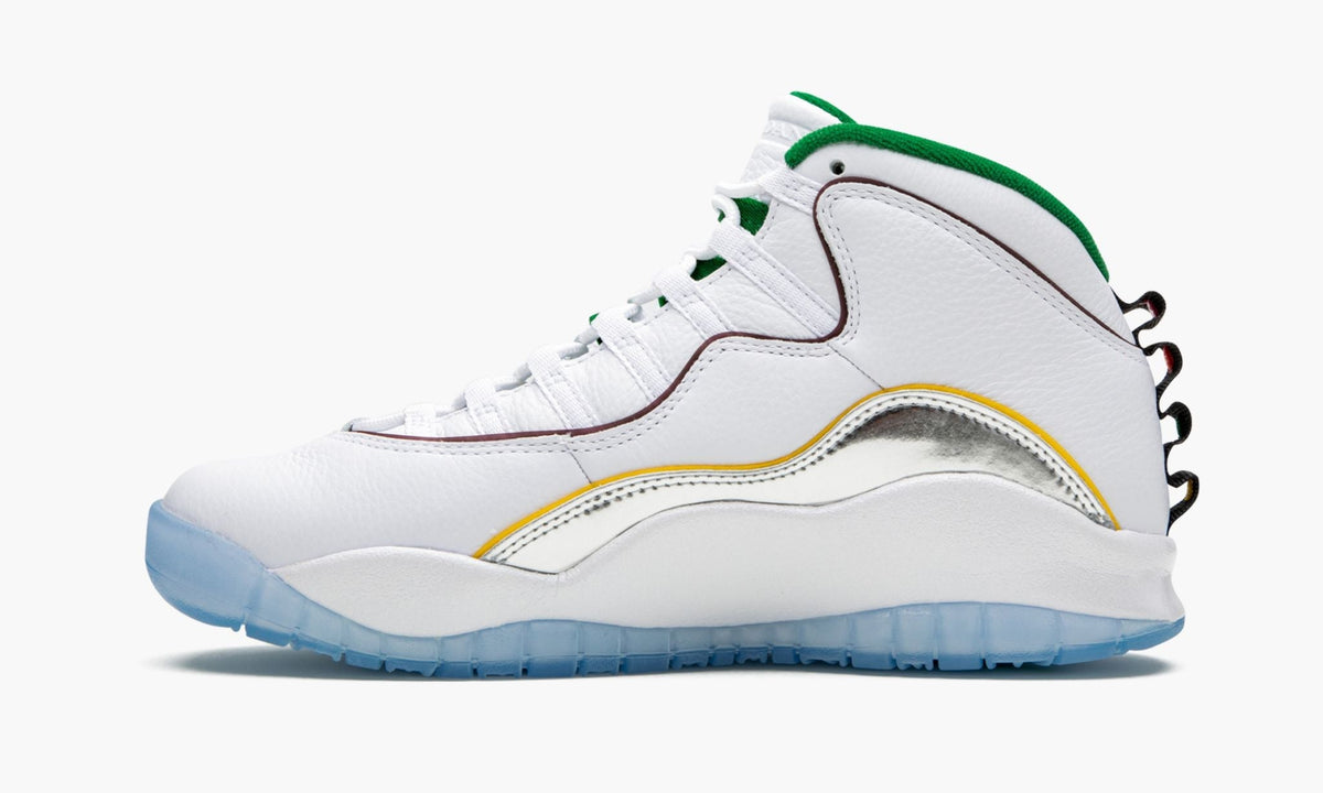 Air Jordan 10 "Wings" - Angle View 8