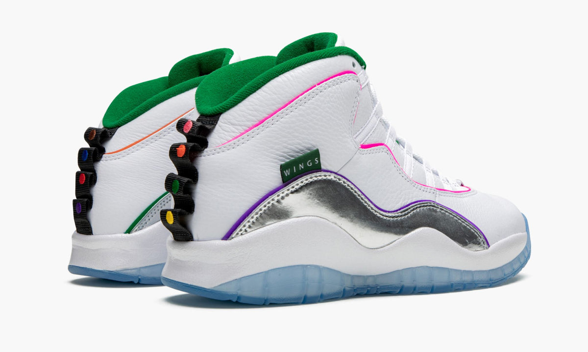 Air Jordan 10 "Wings" - Angle View 5