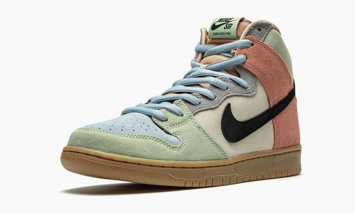 SB Dunk High "Spectrum" - View 5