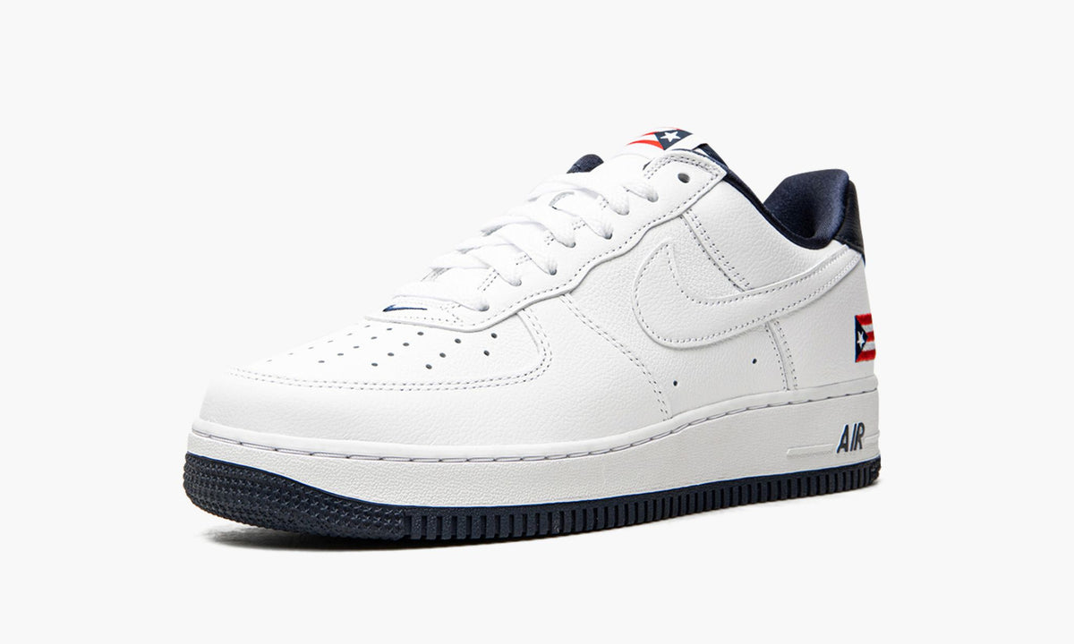 Air Force 1 Low "Puerto Rico" - Angle View 5