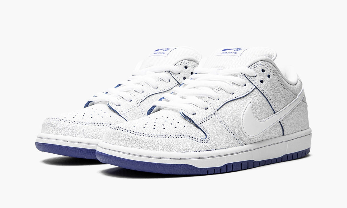 SB Dunk Low Premium "Game Royal" - View 3