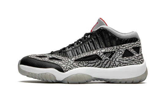 Air Jordan 11 Low IE "Black Cement" - Main View