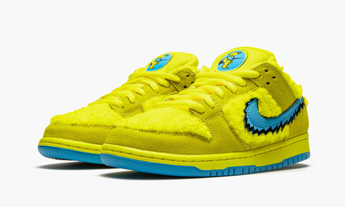 SB Dunk Low "Grateful Dead - Yellow Bear" - View 3