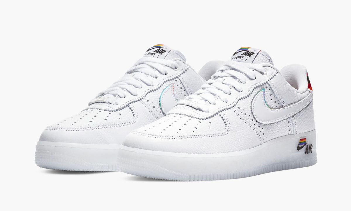 Air Force 1 Low "Be True 2020" - Angle View 3